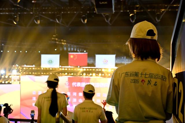 来源：中国青年报客户端