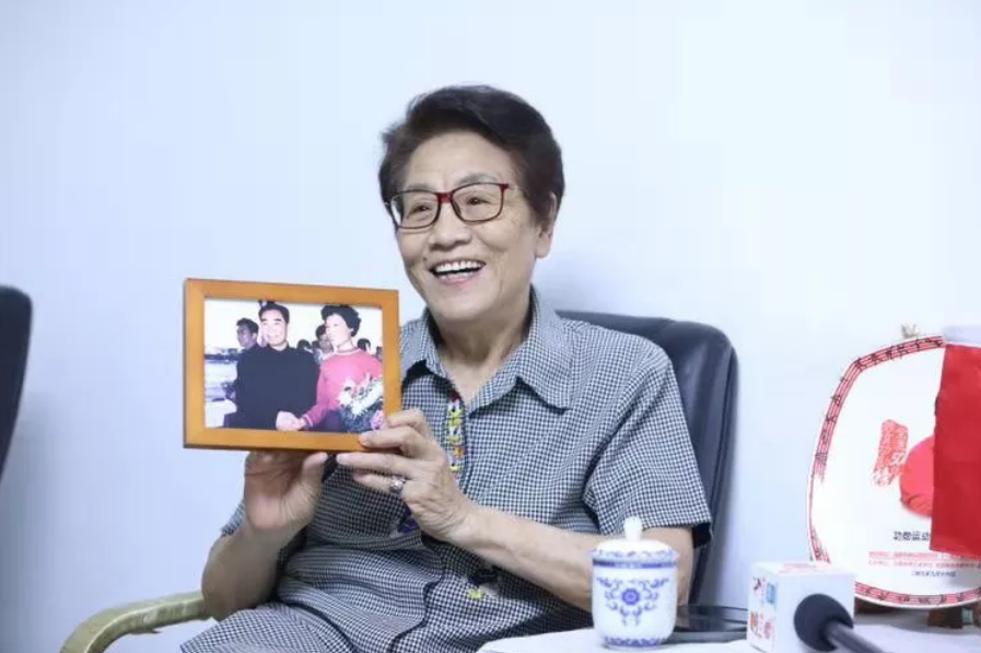 郑凤荣逝世，系中国首个打破世界纪录的女运动员